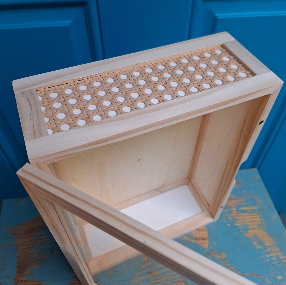 Wood and Glass Display Box or Wall Shelf Hinged Lid Wicker Trinkets Collectibles - Picture 11 of 15